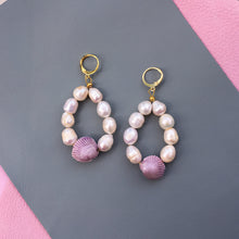 Load image into Gallery viewer, Shell Pearl Earrings
