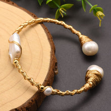 Load image into Gallery viewer, Handmade Baroque Pearls Bangle
